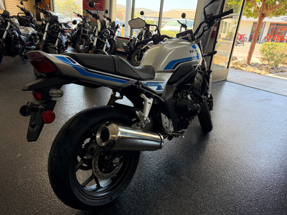 2026 Honda CB1000F - Wolf Silver Metallic