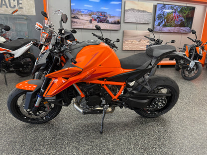 2026 KTM 1390 SUPER DUKE R EVO