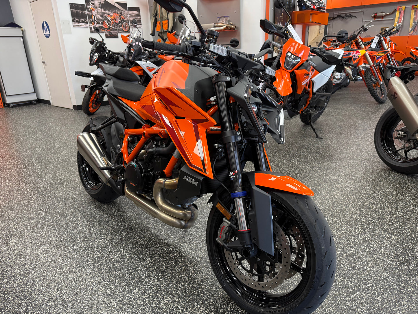 2026 KTM 1390 SUPER DUKE R EVO