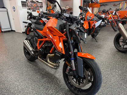 2026 KTM 1390 SUPER DUKE R EVO