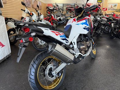 2026 HONDA AFRICA TWIN ADVENTURE SPORT DCT ES