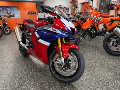 2026 HONDA CBR1000RR-R FIREBLADE SP