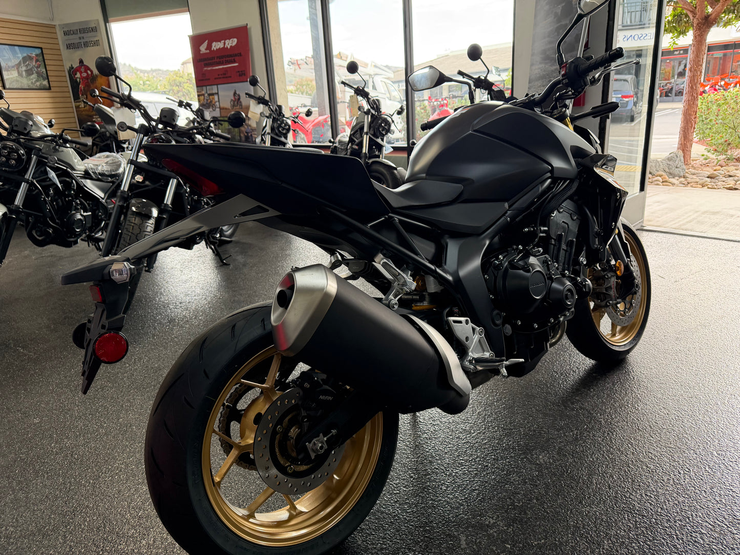 2025 Honda CB1000 Hornet SP - Matte Black Metallic