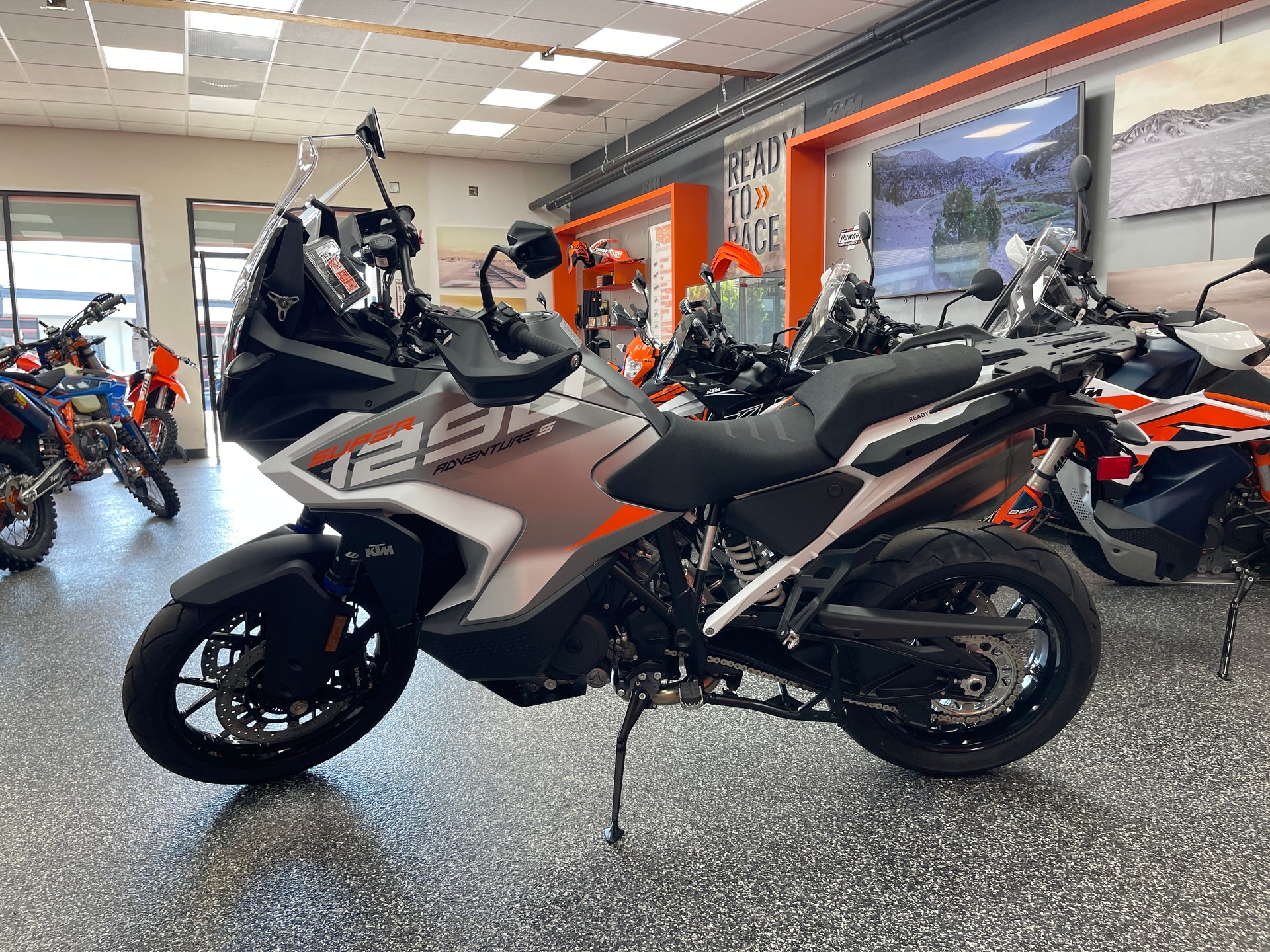 2024 KTM 1290 SUPER ADVENTURE S in San Diego area
