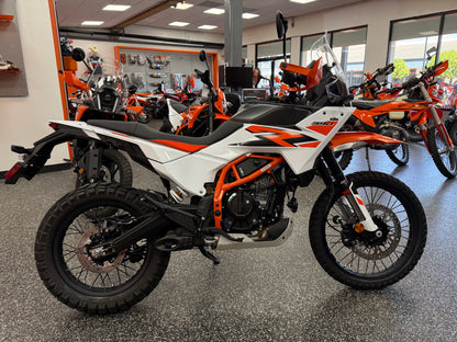 2026 KTM 390 ADVENTURE R