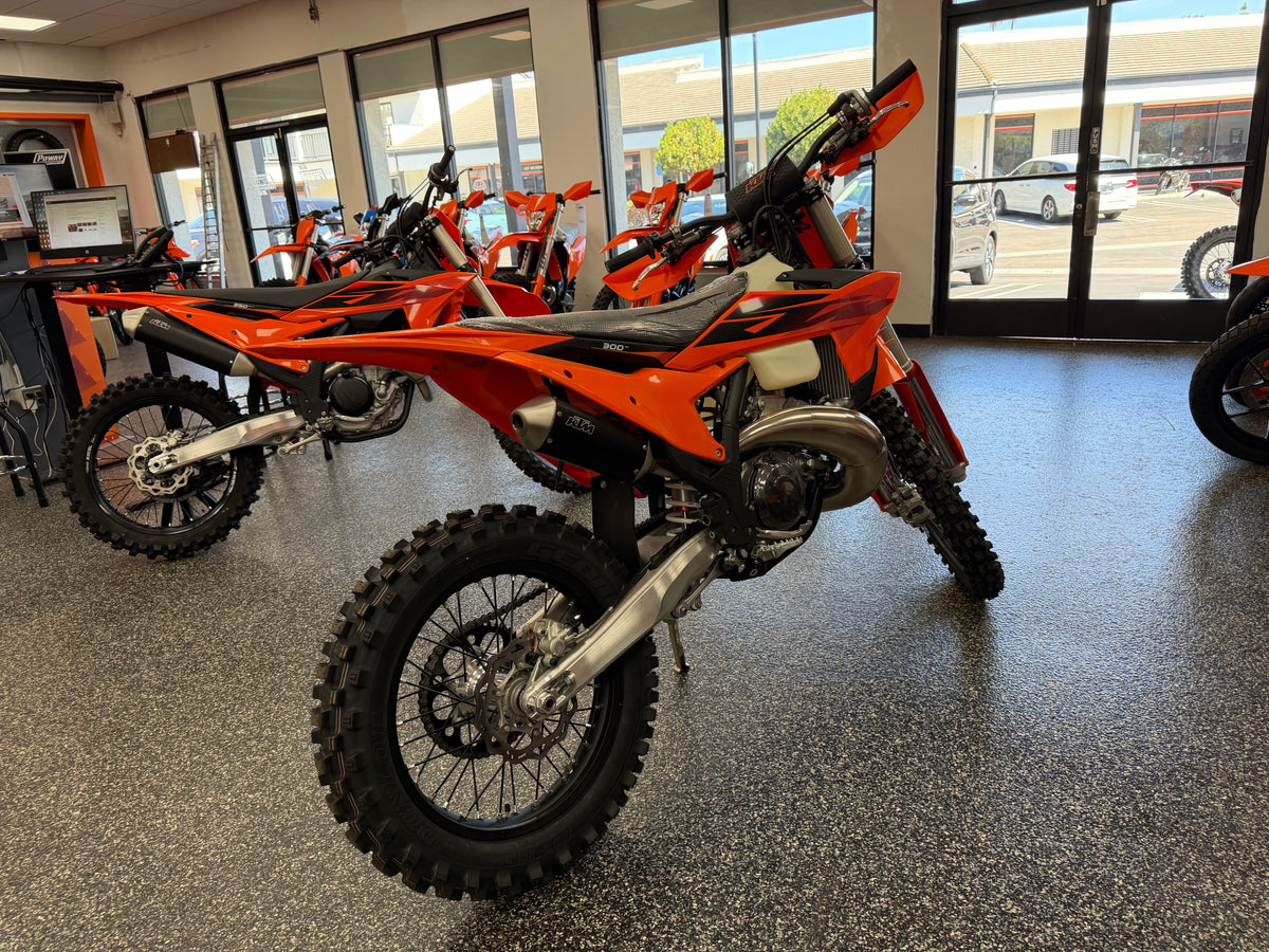 2027 KTM 300 XC