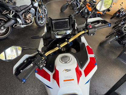 2025 HONDA AFRICA TWIN ADVENTURE SPORTS ES