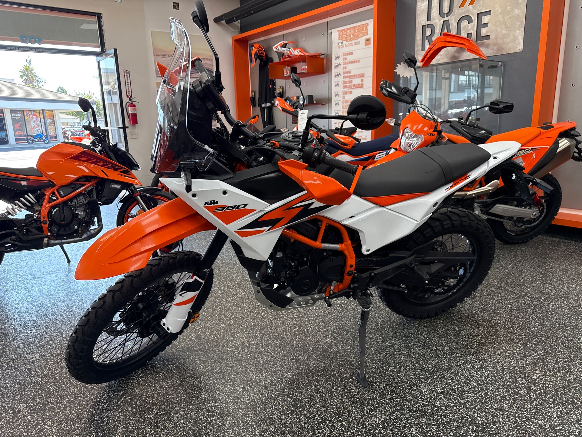 2025 KTM 390 ADVENTURE R hero image