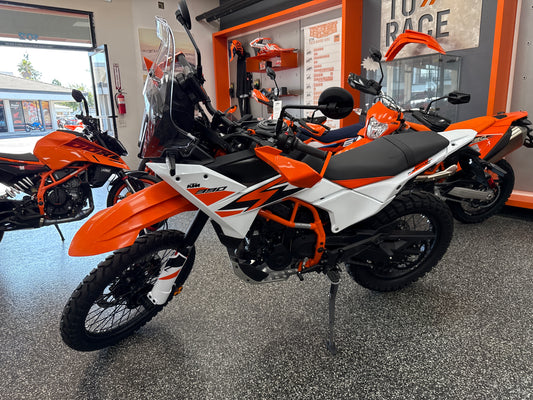 2025 KTM 390 ADVENTURE R