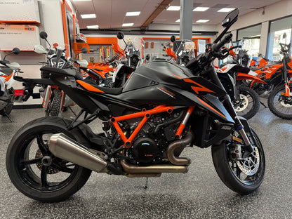 2024 KTM 1390 SUPER DUKE R EVO