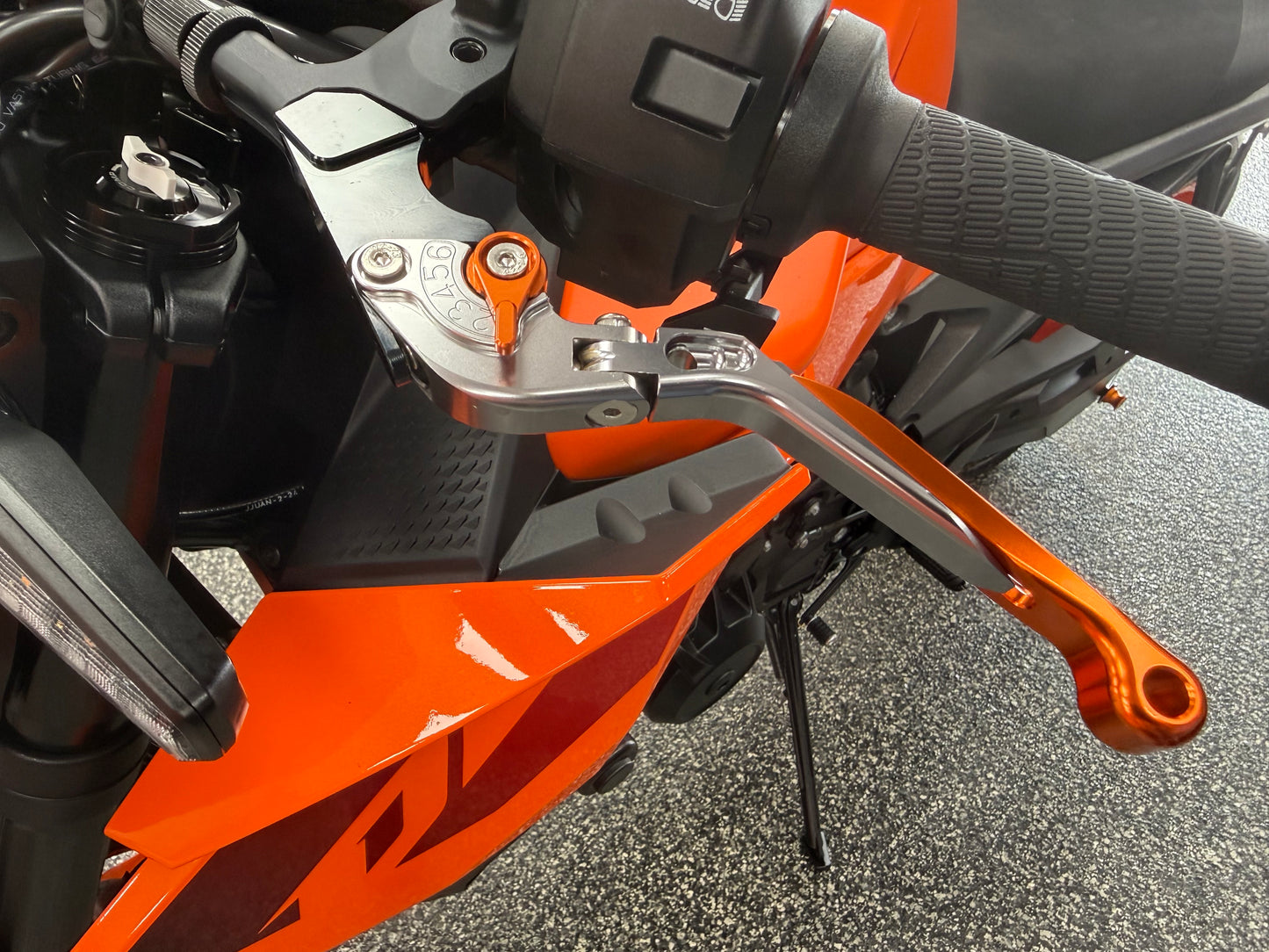 2024 KTM 990 DUKE - Used