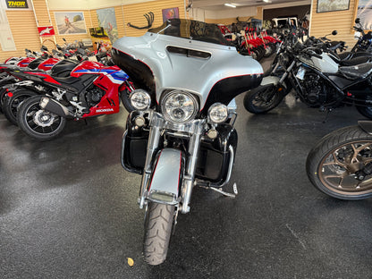 2015 HARLEY-DAVIDSON ULTRA LIMITED LOW