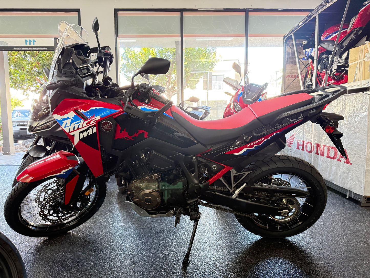 2024 HONDA AFRICA TWIN DCT