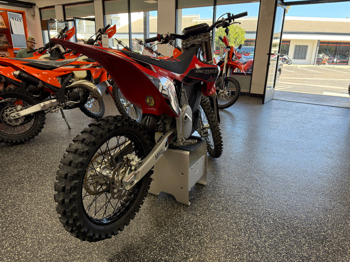 2024 STARK VARG ALPHA 80