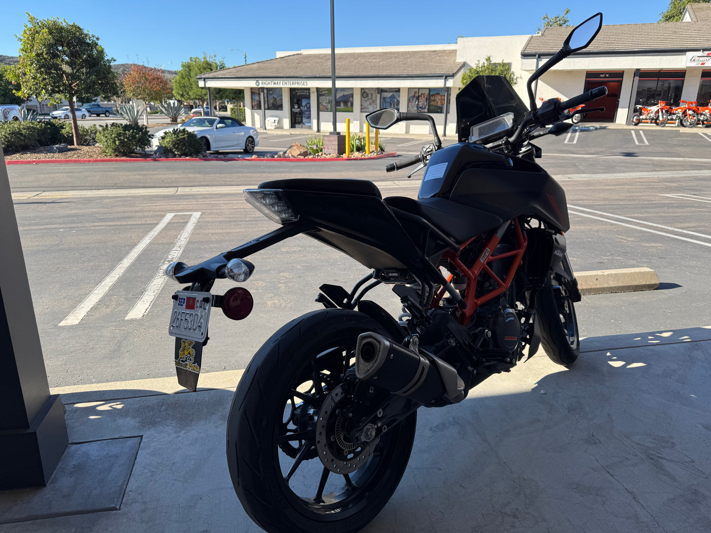 2023 KTM 390 DUKE