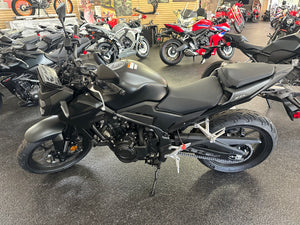 2025 HONDA CB500F