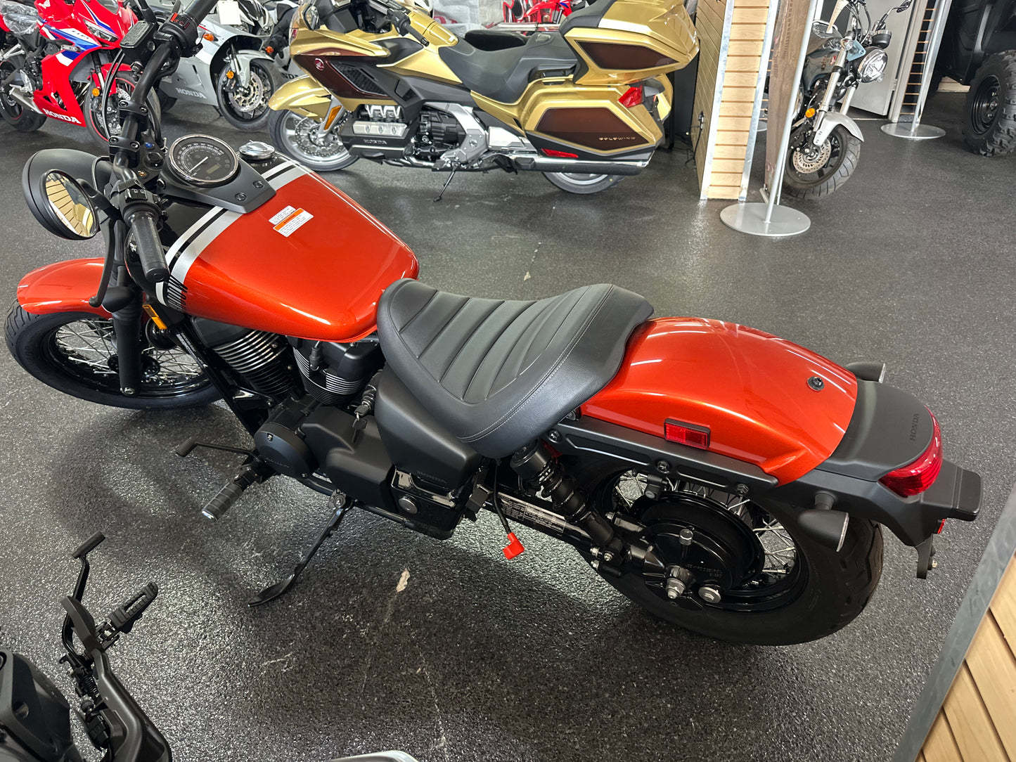 2025 HONDA SHADOW PHANTOM ABS