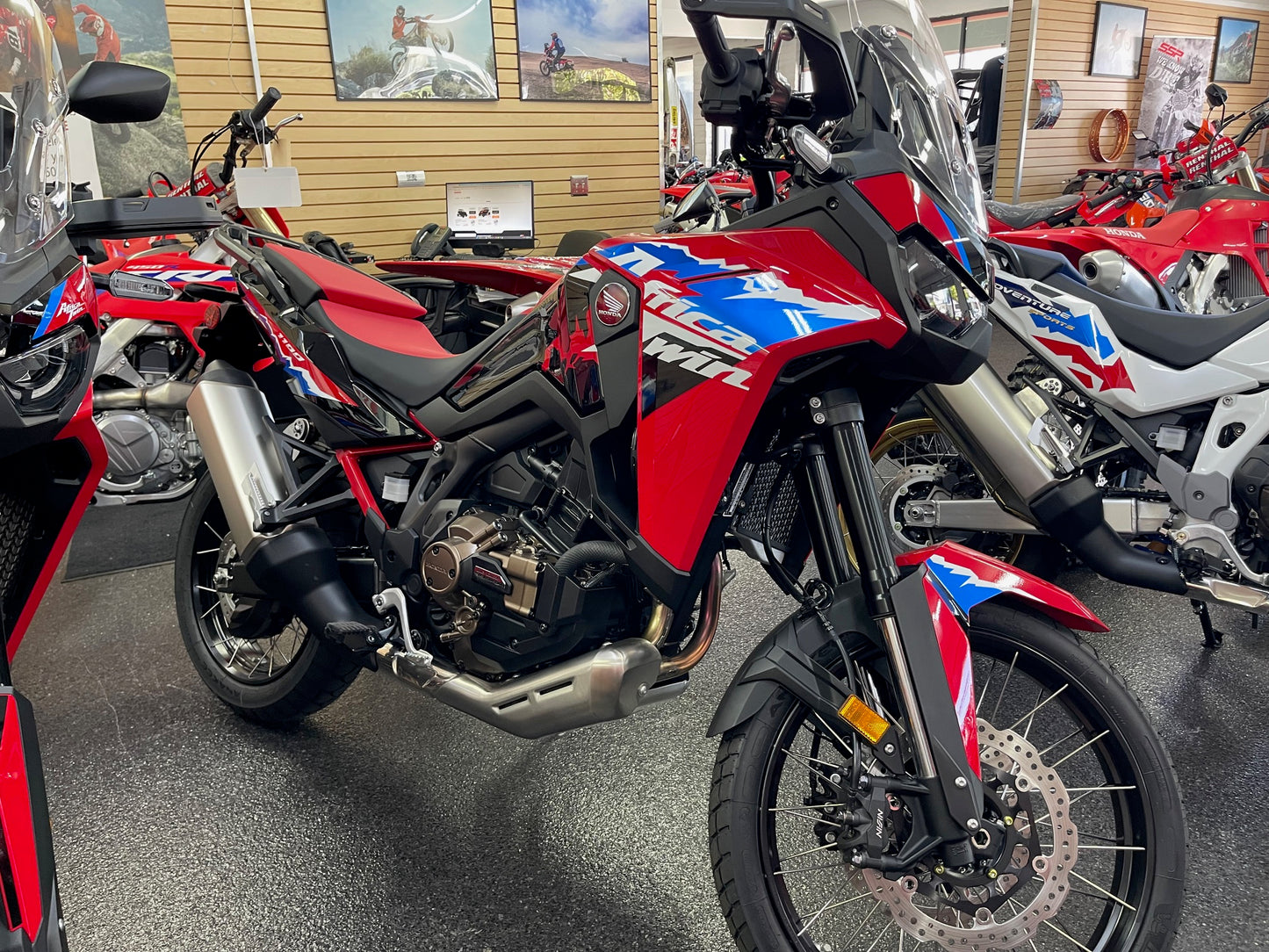 2024 HONDA AFRICA TWIN DCT