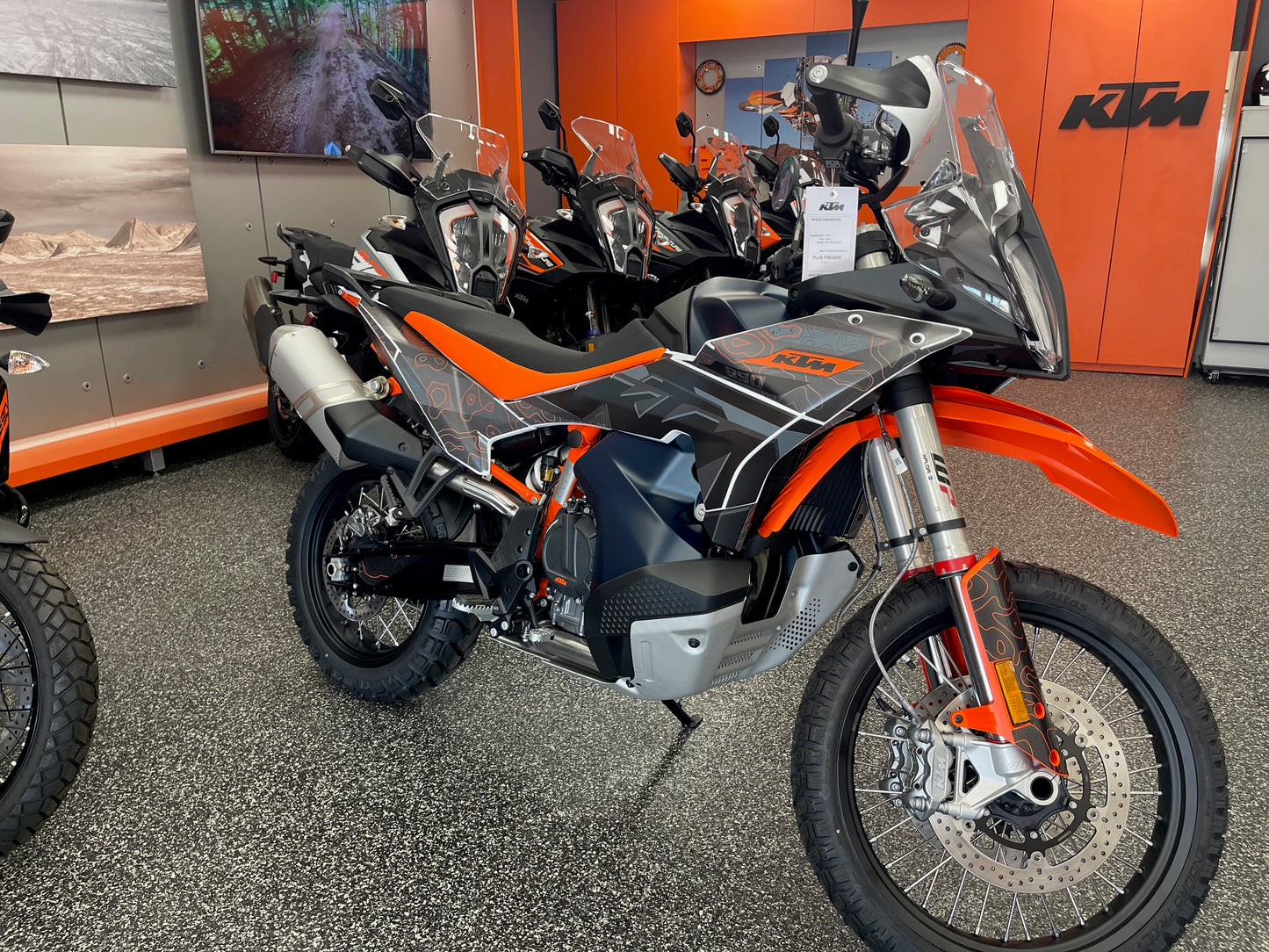 2024 KTM 890 ADVENTURE R