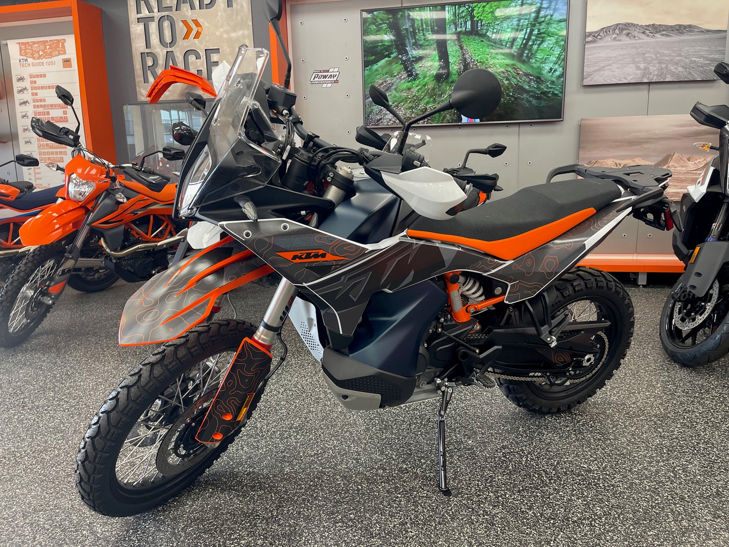 2024 KTM 890 ADVENTURE R