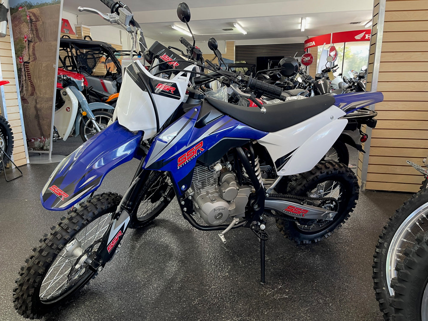 2022 SSR SR150